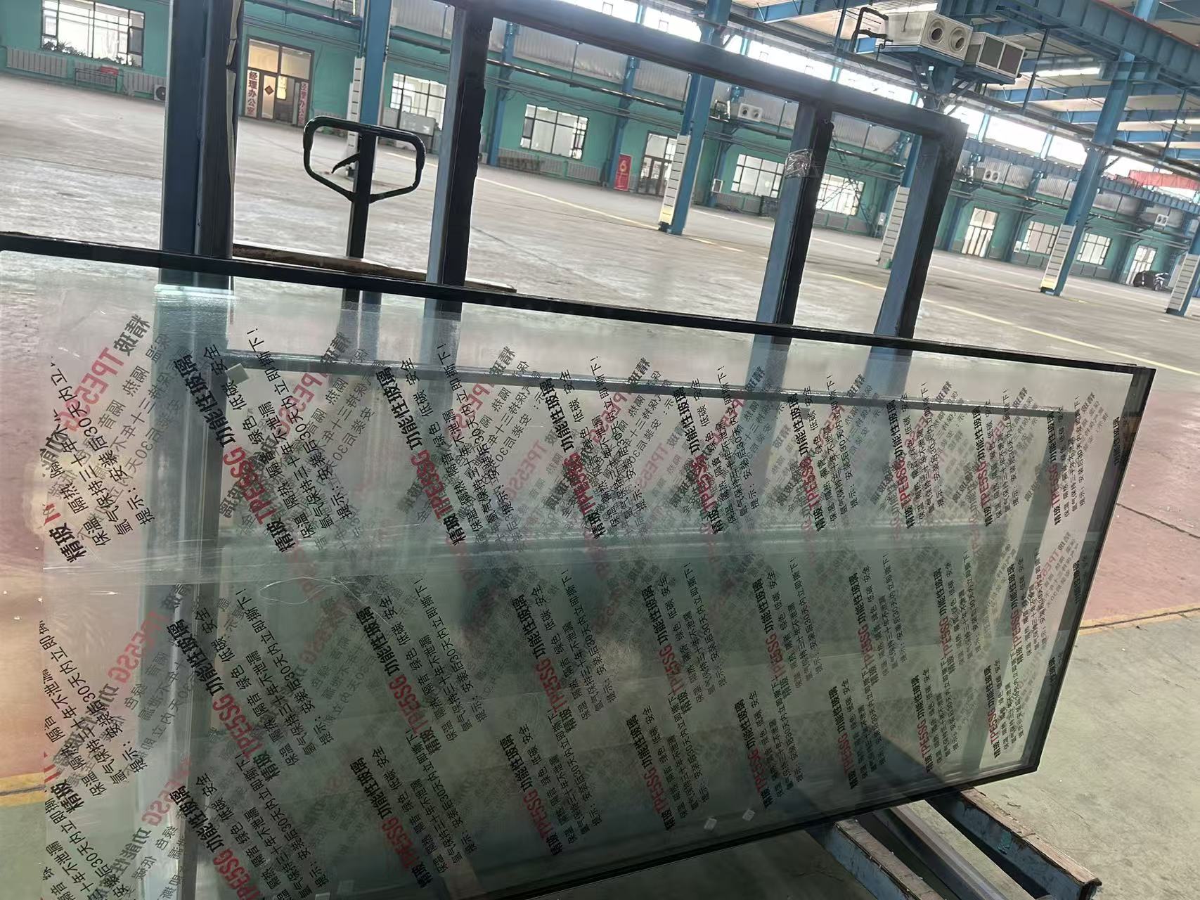 青岛市玻璃源头工厂彩轴玻璃 - 哪里好